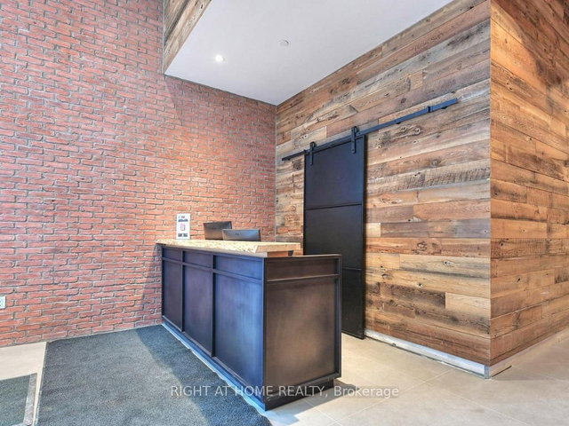 608 - 1635 Military Trail