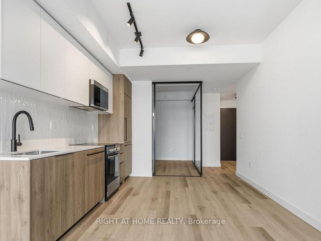 Condo for lease at 608-1635 Military Trail, Toronto, Ontario, M1C 1B2 - Centennial Scarborough - MLS: E12993552