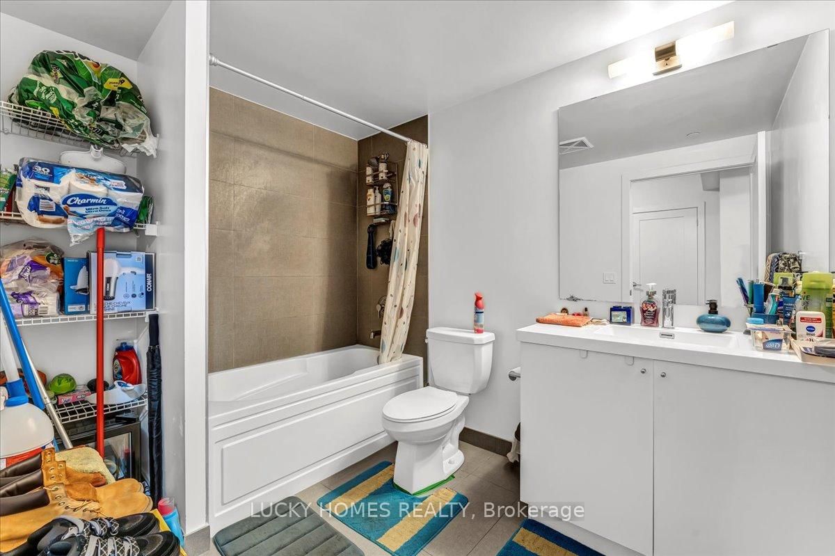 2550 Simcoe Street, Unit 317 - Photo 15