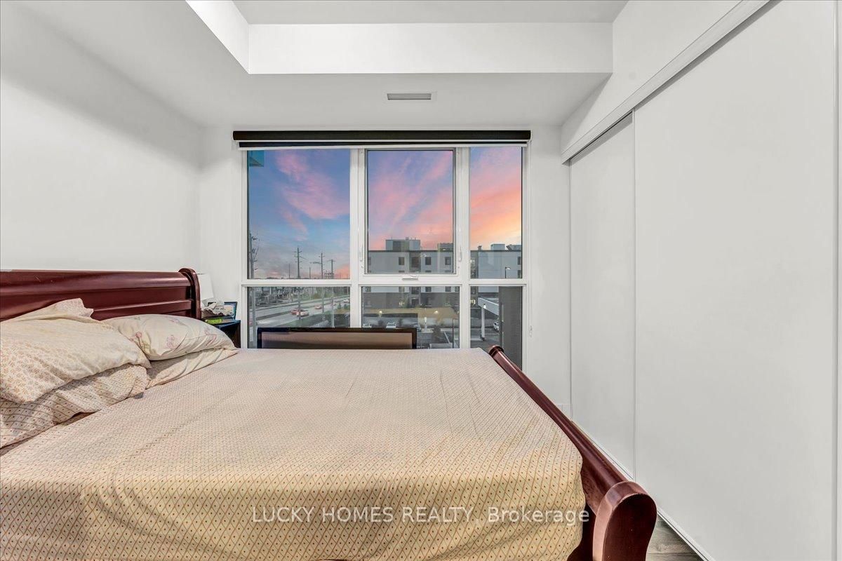 2550 Simcoe Street, Unit 317 - Photo 16