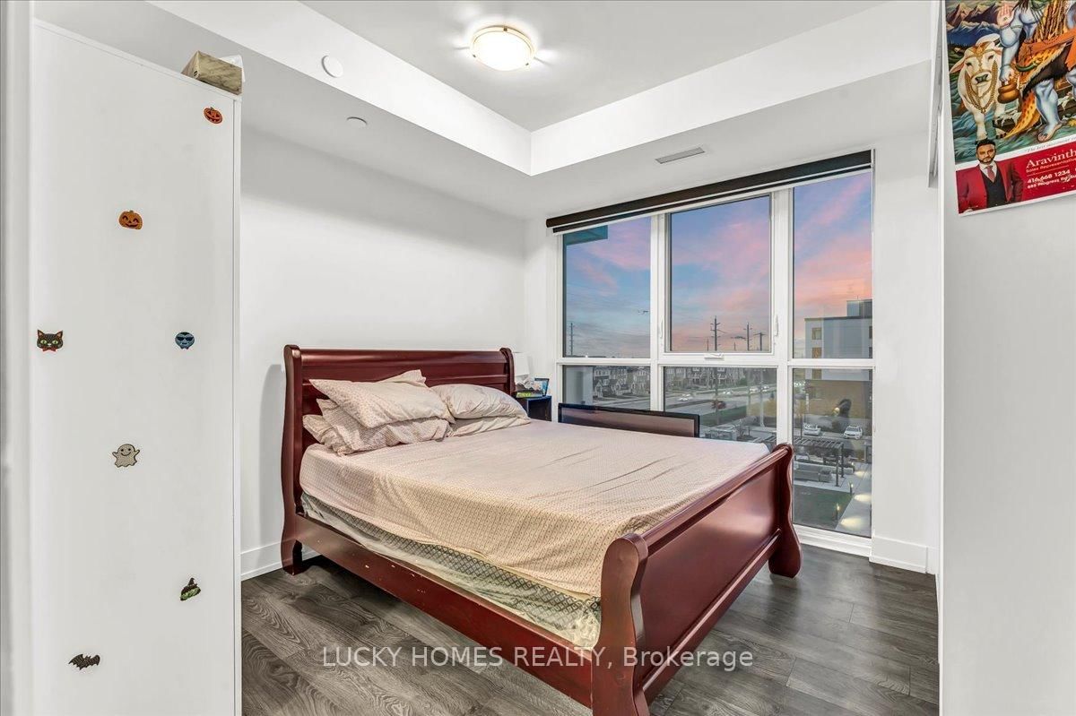 2550 Simcoe Street, Unit 317 - Photo 17