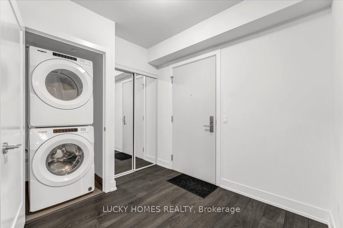 2550 Simcoe Street, Unit 317 - Photo 22