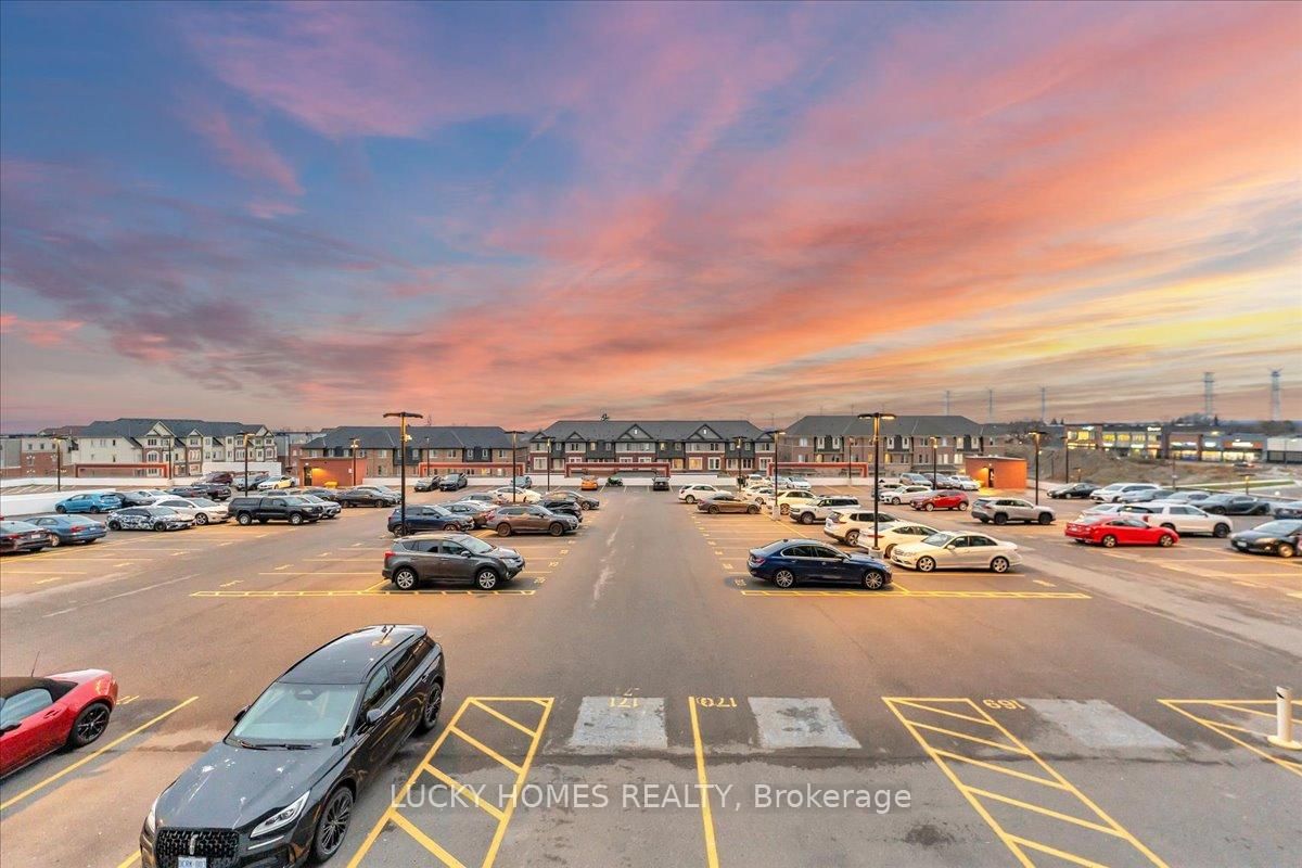 2550 Simcoe Street, Unit 317 - Photo 4