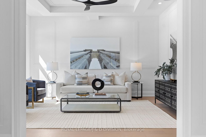 4 Pine Ridge Dr, Toronto, M1M 2X3 | Image 2