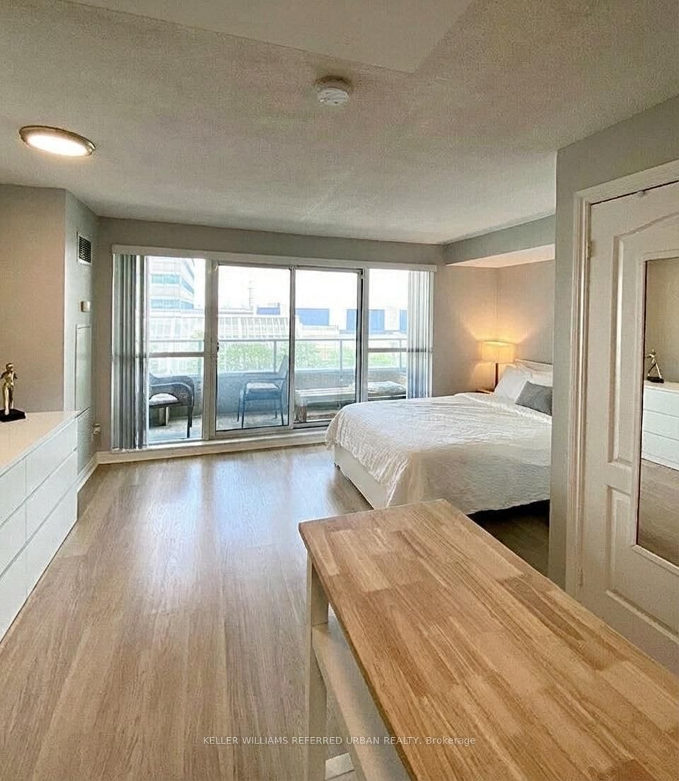 70 Town Centre Court, Unit 514