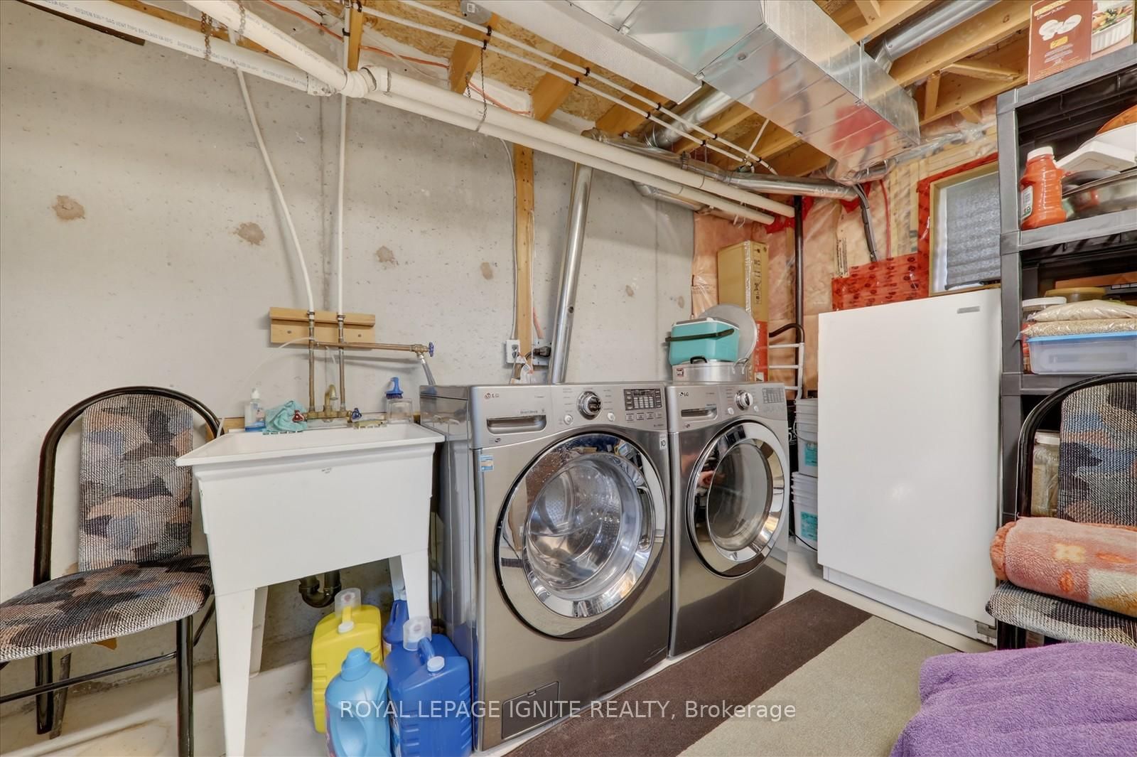 72 Oakins Lane, Unit 36 - Photo 32