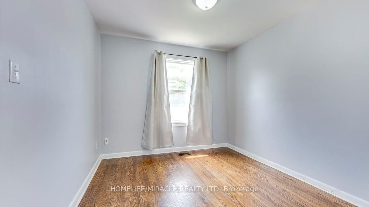 Detached House for lease at 3 Independence Drive, Toronto, Ontario, M1K 3R7 - Kennedy Park - MLS: E12993880