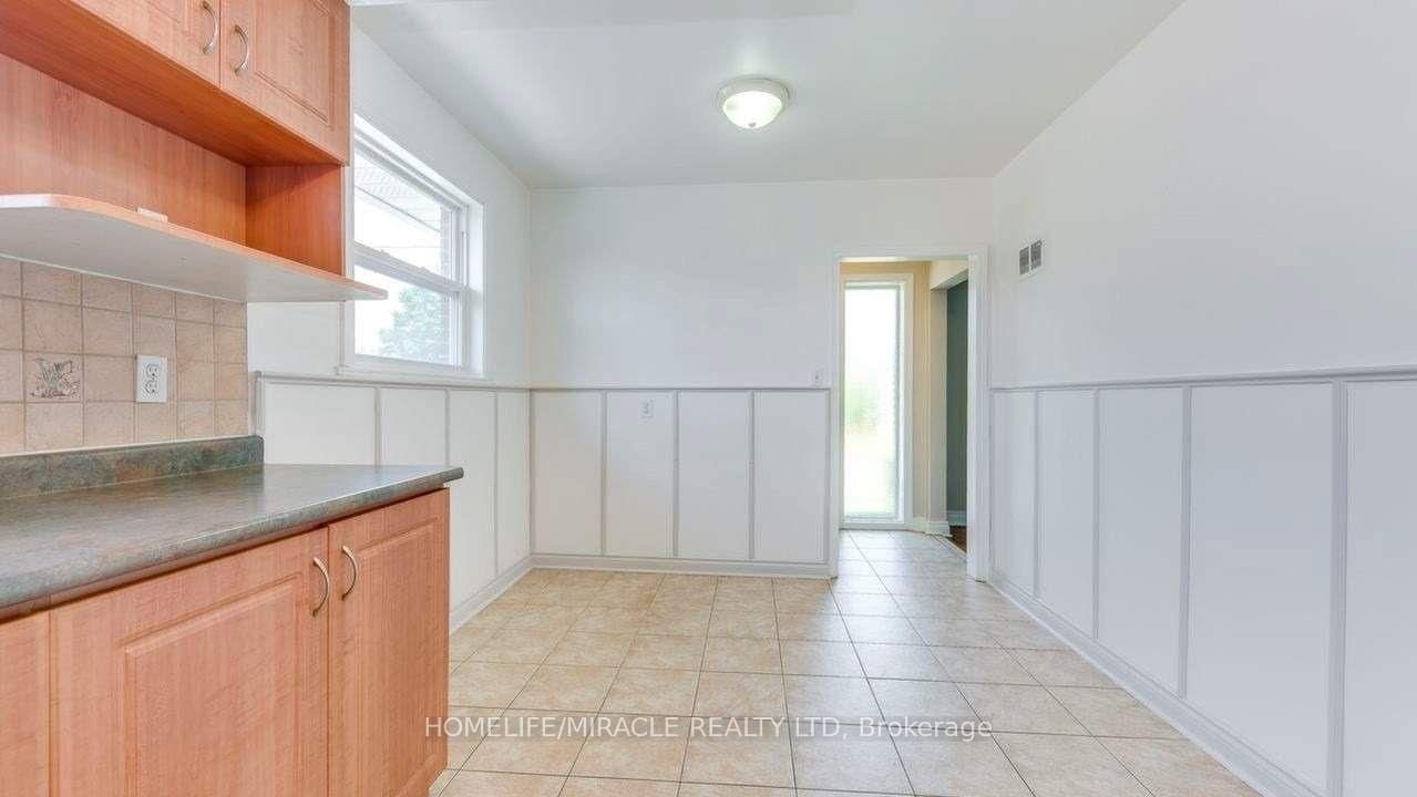 Detached House for lease at 3 Independence Drive, Toronto, Ontario, M1K 3R7 - Kennedy Park - MLS: E12993880