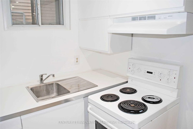 Bsmt - 42 St Dunstan Dr, Toronto, M1L 2V5 | Image 2