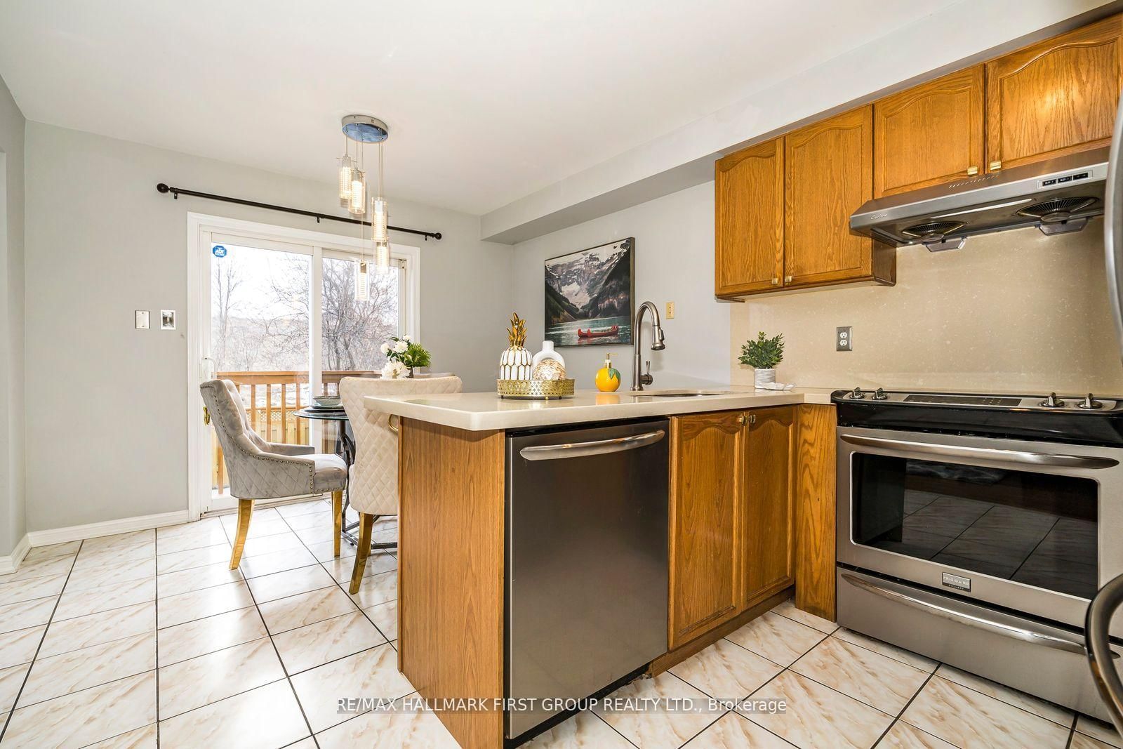 1636 Sarasota Crescent - Photo 12