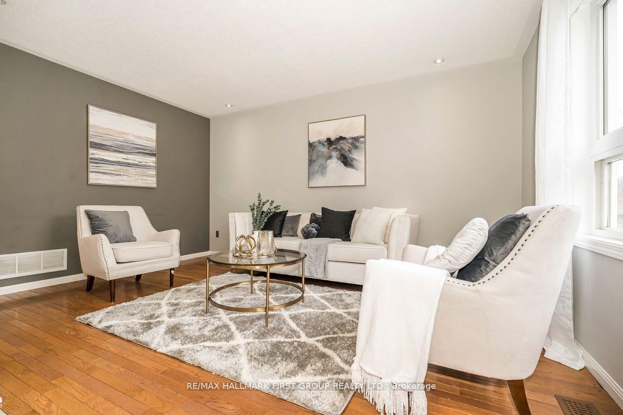 1636 Sarasota Crescent - Photo 6