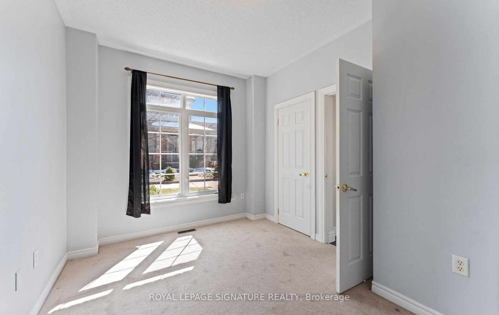 Townhouse for sale at 23 Yewtree Way, Whitby, Ontario, L1R 0C7 - Pringle Creek - MLS: E12994682