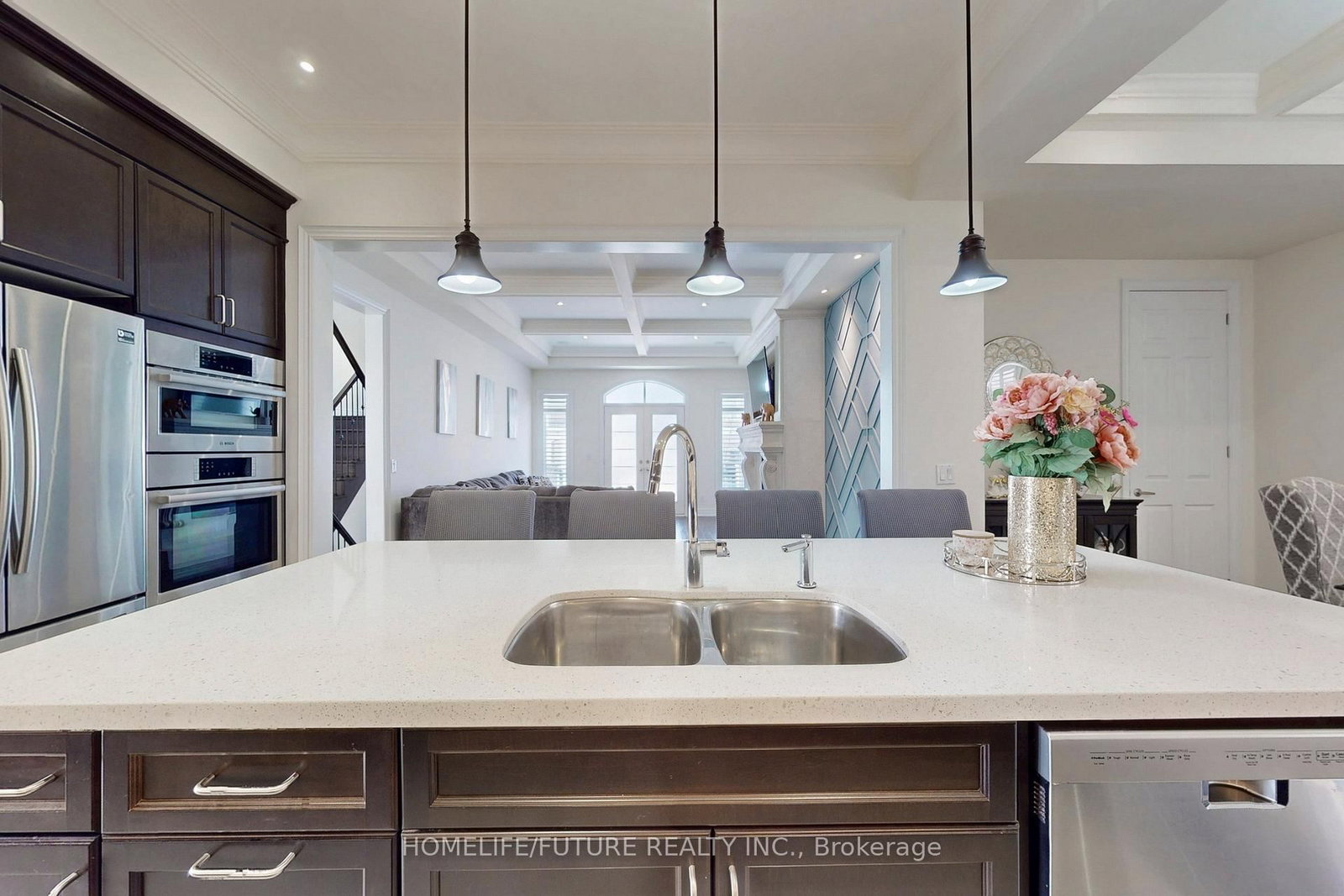 Detached House for sale at 44 Micklefield Avenue, Whitby, Ontario, L1P 0C4 - Rural Whitby - MLS: E12994868