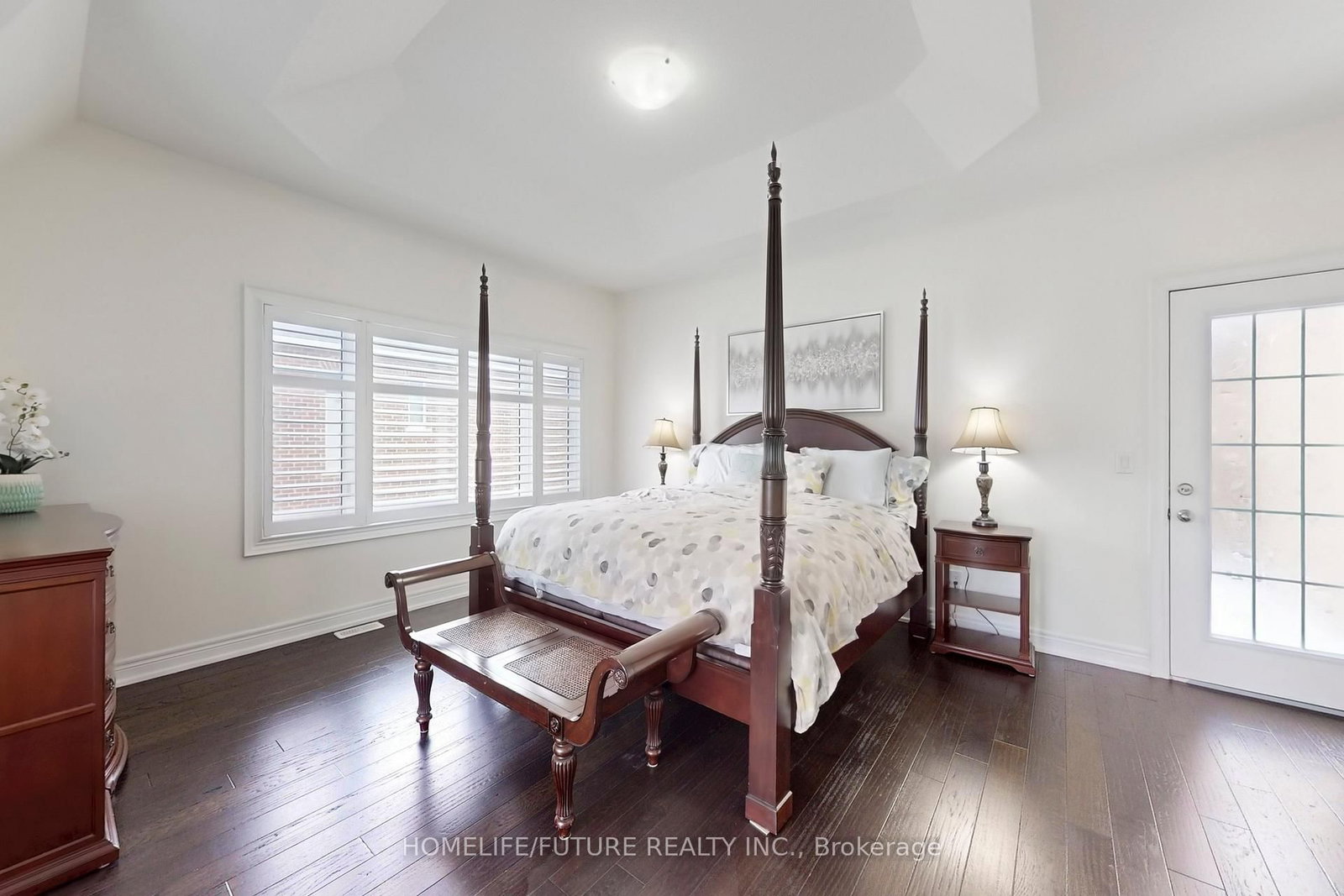 Detached House for sale at 44 Micklefield Avenue, Whitby, Ontario, L1P 0C4 - Rural Whitby - MLS: E12994868