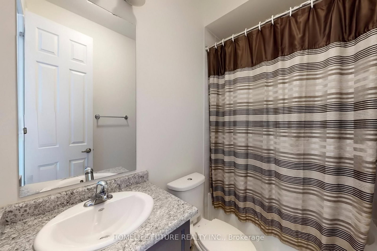 Detached House for sale at 44 Micklefield Avenue, Whitby, Ontario, L1P 0C4 - Rural Whitby - MLS: E12994868