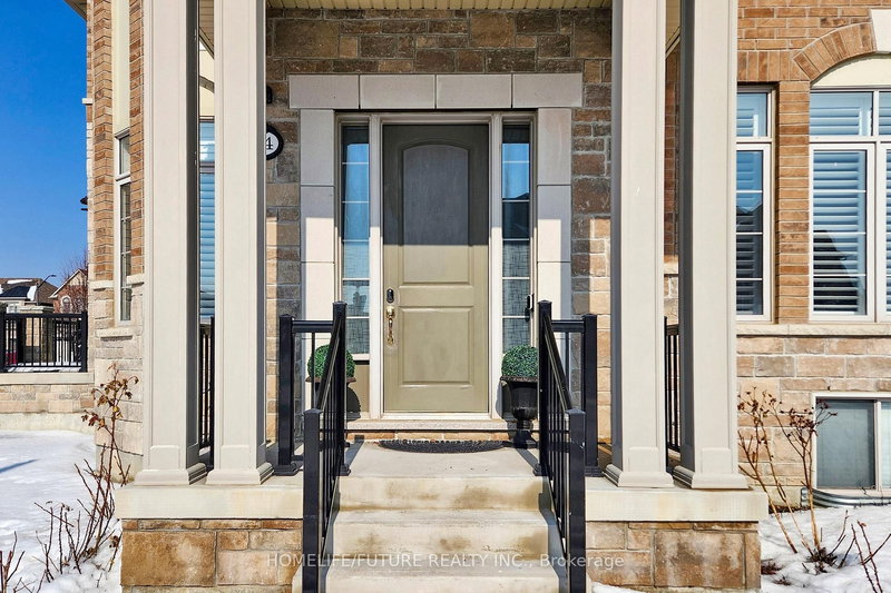 44 Micklefield Ave, Whitby, L1P 0C4 | Image 3