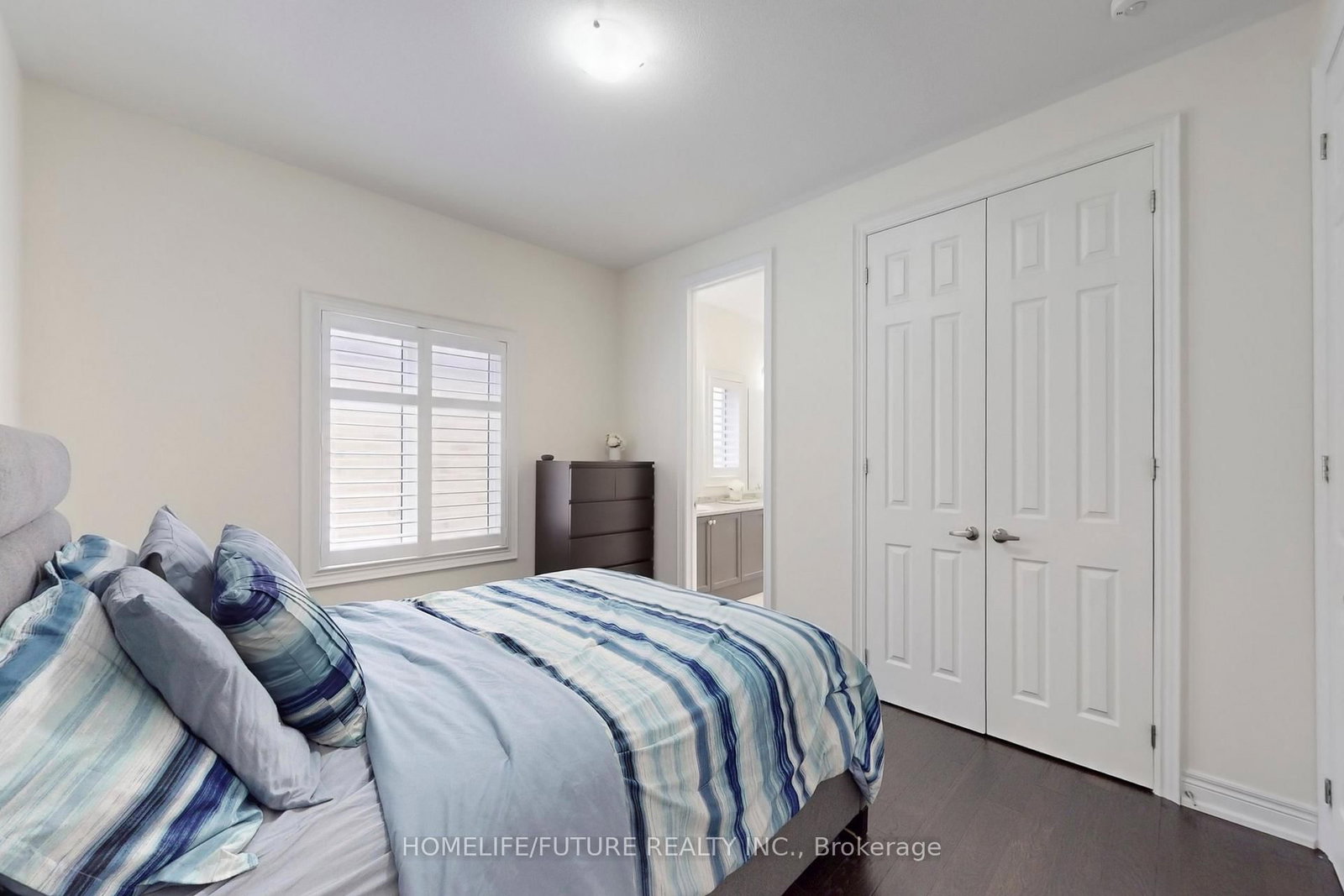 Detached House for sale at 44 Micklefield Avenue, Whitby, Ontario, L1P 0C4 - Rural Whitby - MLS: E12994868