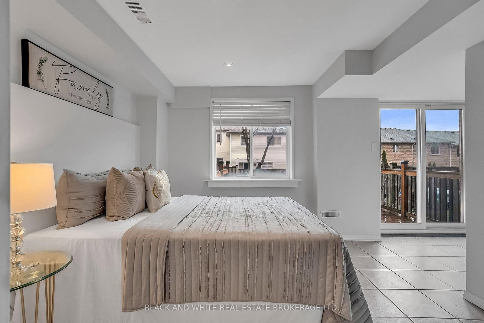 Townhouse for sale at 80 Barkdale Way, Whitby, Ontario, L1N 0E9 - Pringle Creek - MLS: E12995122