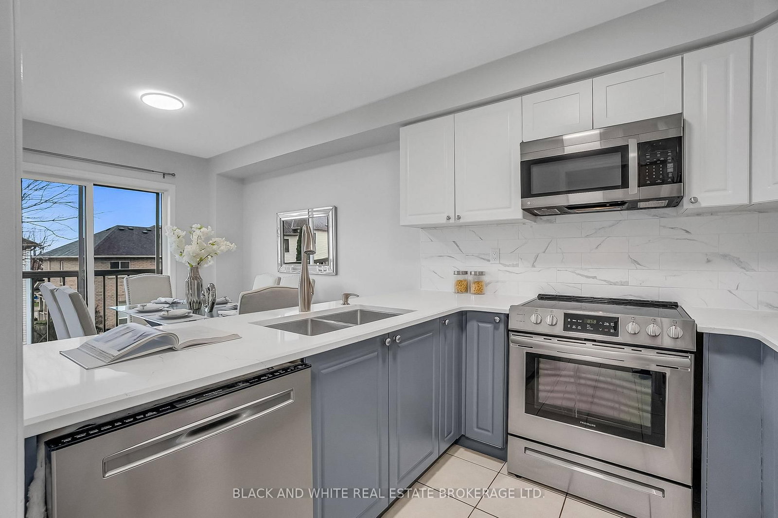 Townhouse for sale at 80 Barkdale Way, Whitby, Ontario, L1N 0E9 - Pringle Creek - MLS: E12995122