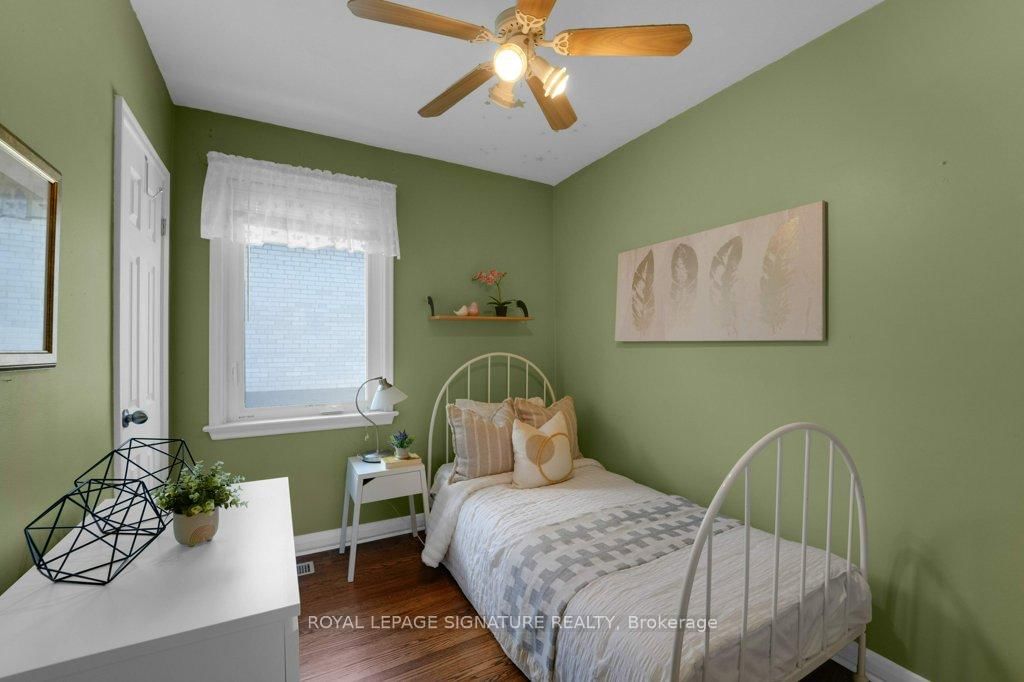 Detached House for sale at 73 Tansley Avenue, Toronto, Ontario, M1J 1P4 - Bendale - MLS: E12995206