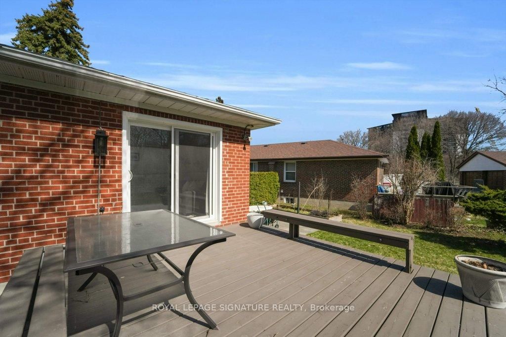 Detached House for sale at 73 Tansley Avenue, Toronto, Ontario, M1J 1P4 - Bendale - MLS: E12995206