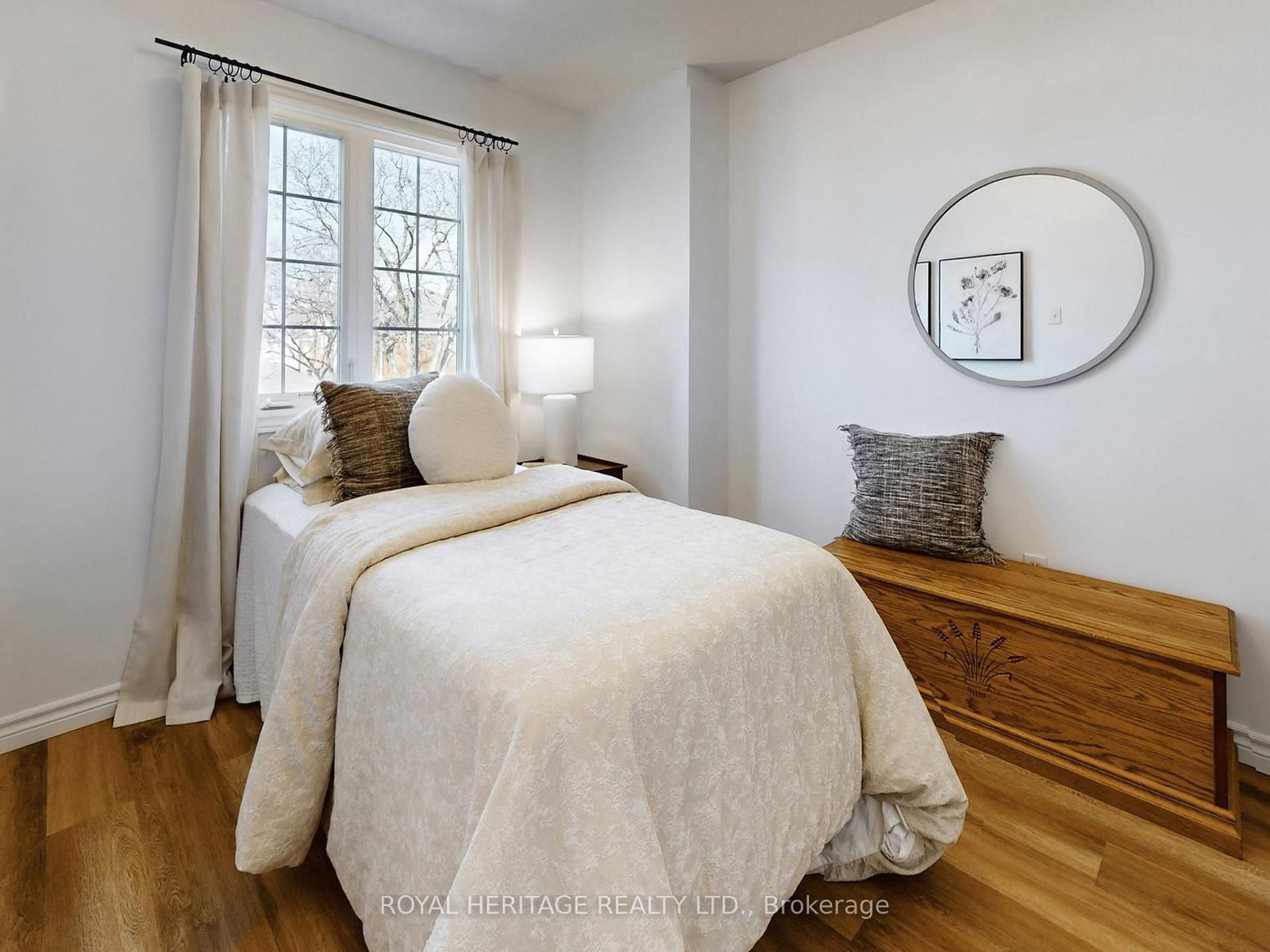 Townhouse for sale at 39-10 Bassett Boulevard, Whitby, Ontario, L1N 9C4 - Pringle Creek - MLS: E12995324