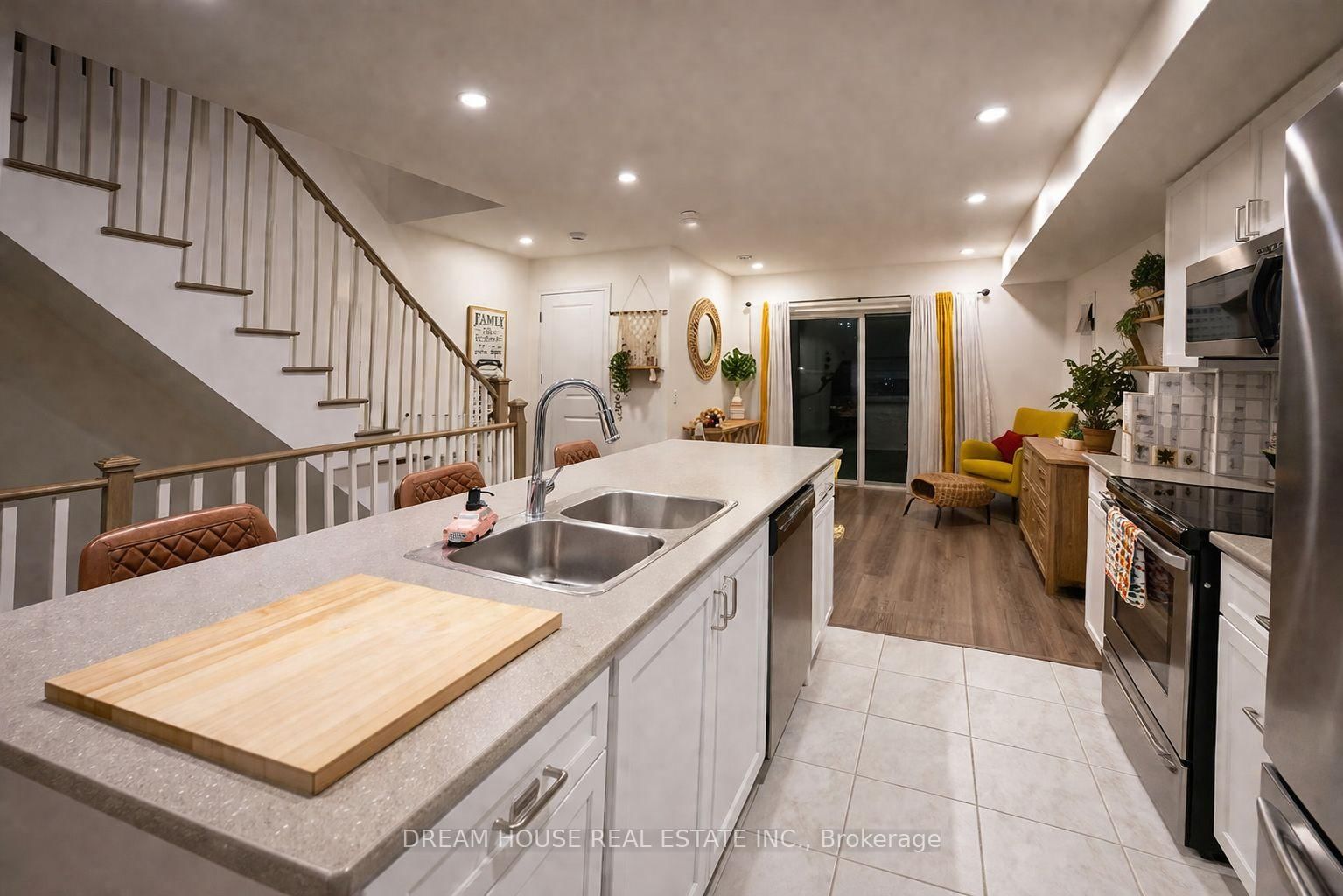 2500 Hill Rise Court, Unit 94 - Photo 6