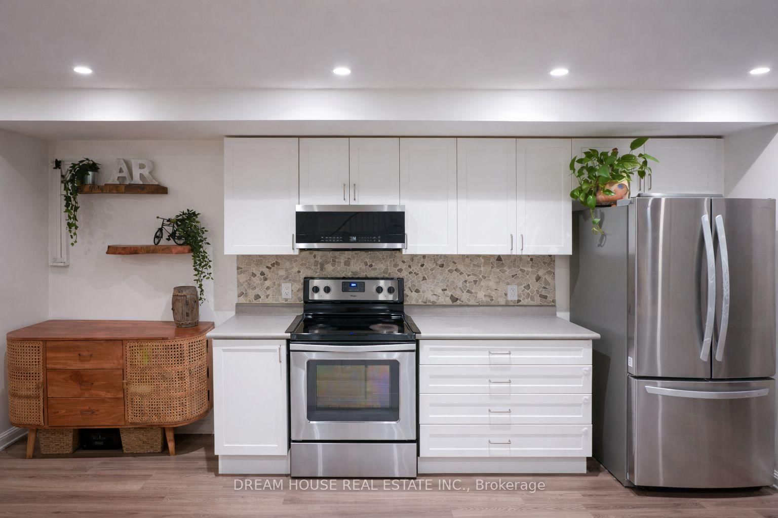 2500 Hill Rise Court, Unit 94 - Photo 7