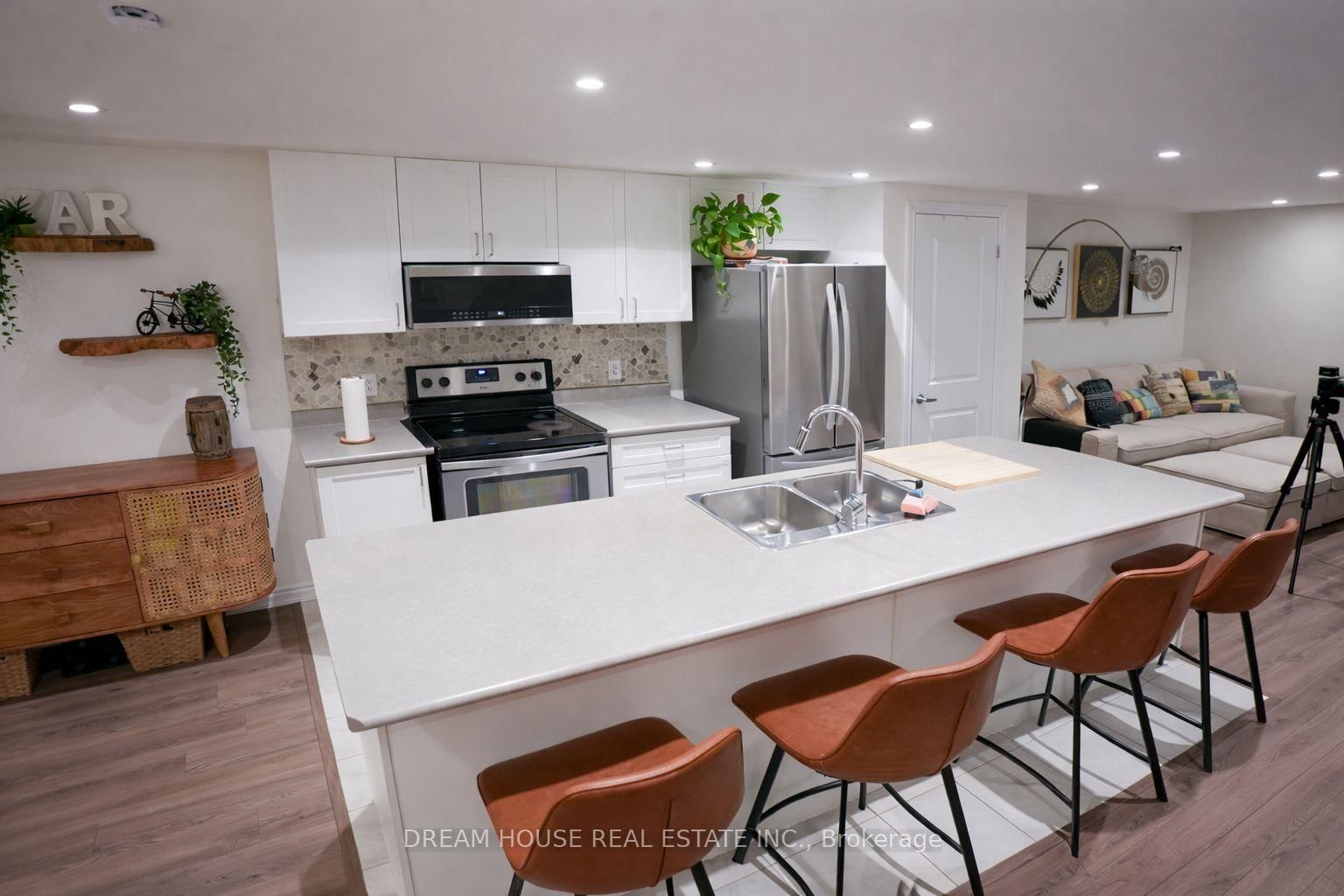 2500 Hill Rise Court, Unit 94 - Photo 8