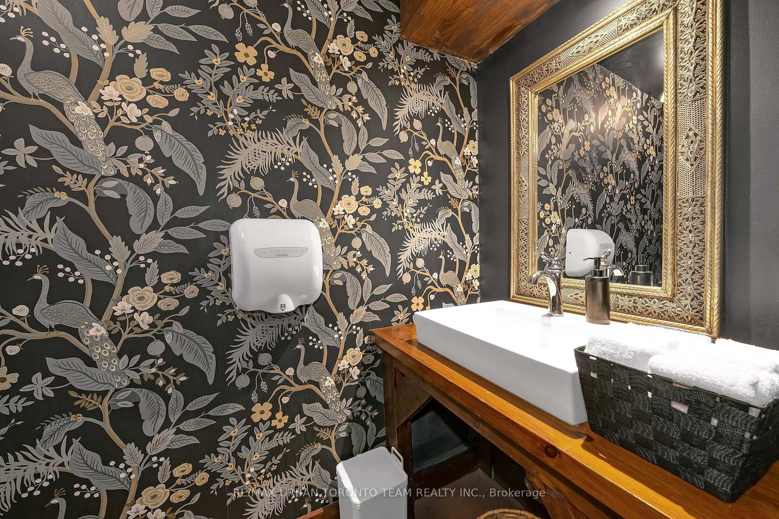 162 Danforth Avenue - Photo 37