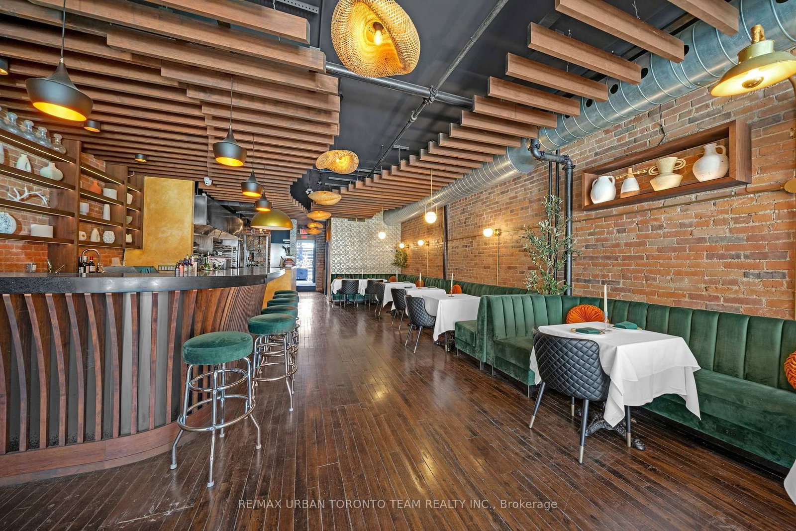 162 Danforth Avenue - Photo 4