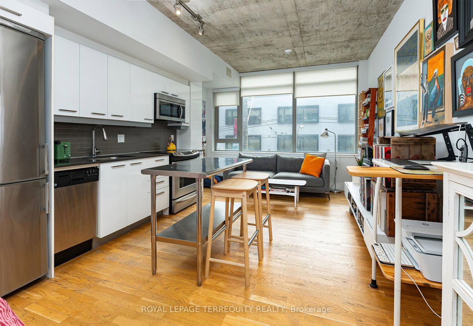 630 Queen Street E, Unit 201 - Photo 4