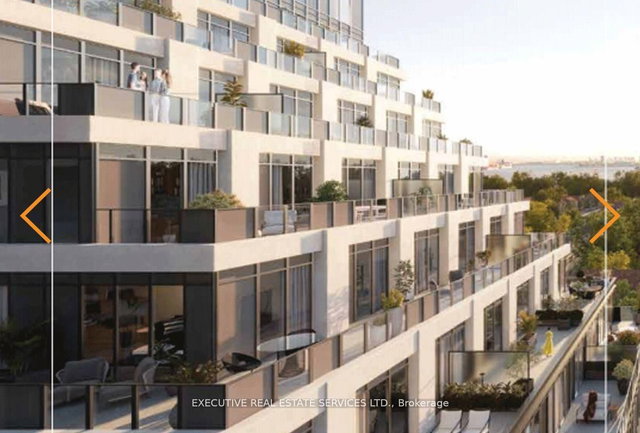 302 - 286 MAIN Street