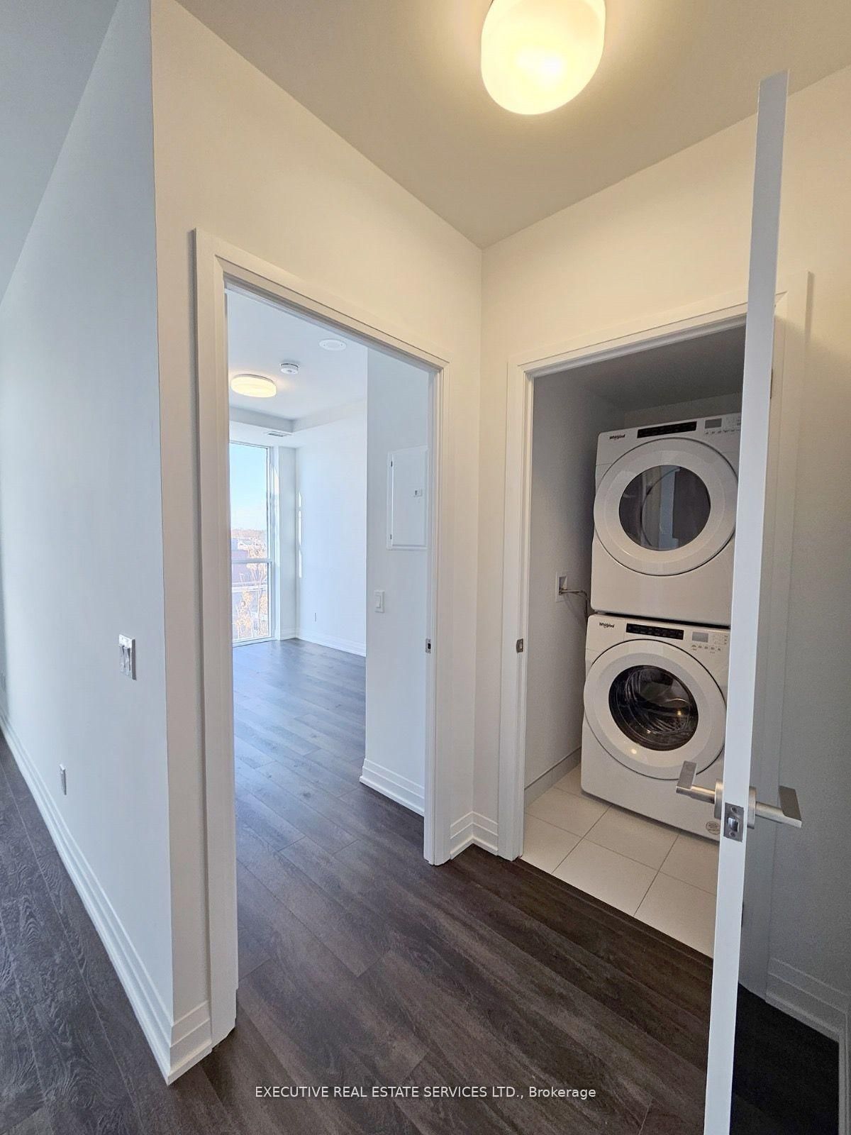 286 MAIN Street, Unit 302 - Photo 8