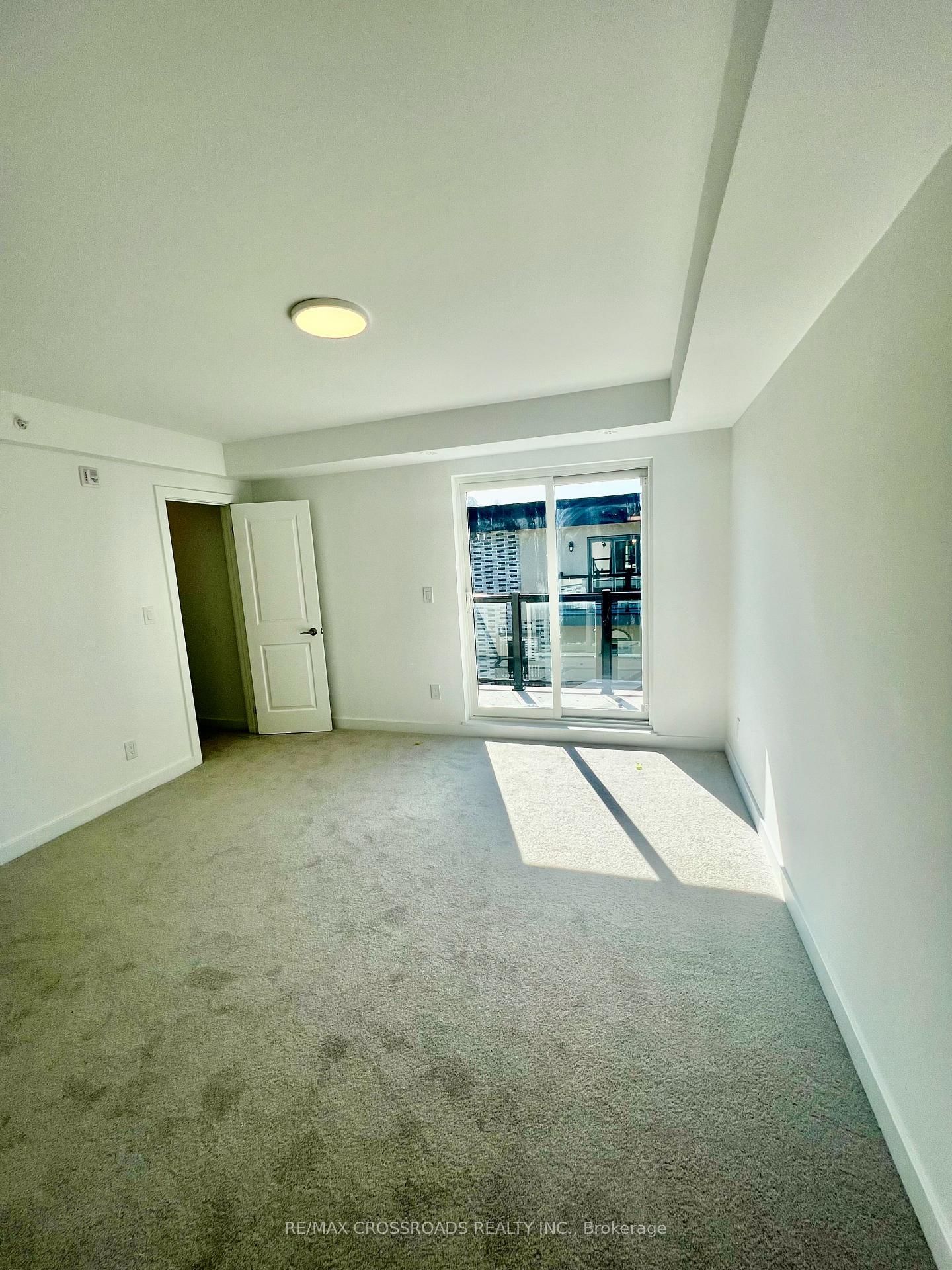 300 Railway Engine House Way Street, Unit #9 - Photo 16