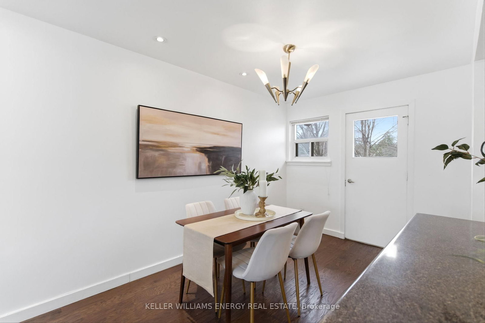 Detached House for sale at 20 Ravenview Drive, Toronto, Ontario, M1E 3M1 - West Hill - MLS: E12996162