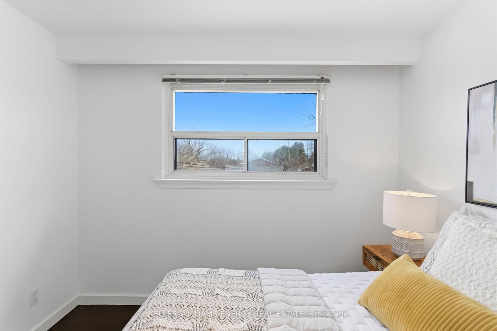 Detached House for sale at 20 Ravenview Drive, Toronto, Ontario, M1E 3M1 - West Hill - MLS: E12996162