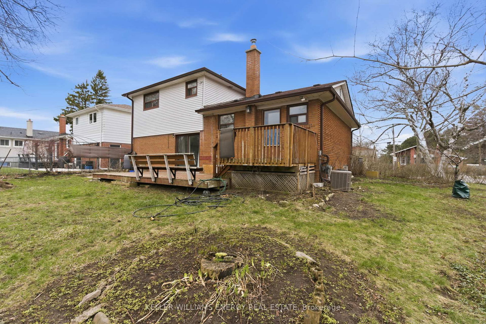 Detached House for sale at 20 Ravenview Drive, Toronto, Ontario, M1E 3M1 - West Hill - MLS: E12996162