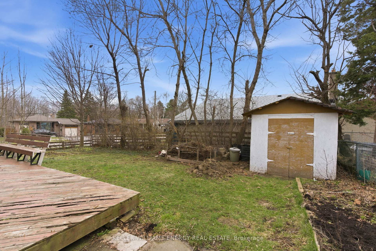 Detached House for sale at 20 Ravenview Drive, Toronto, Ontario, M1E 3M1 - West Hill - MLS: E12996162