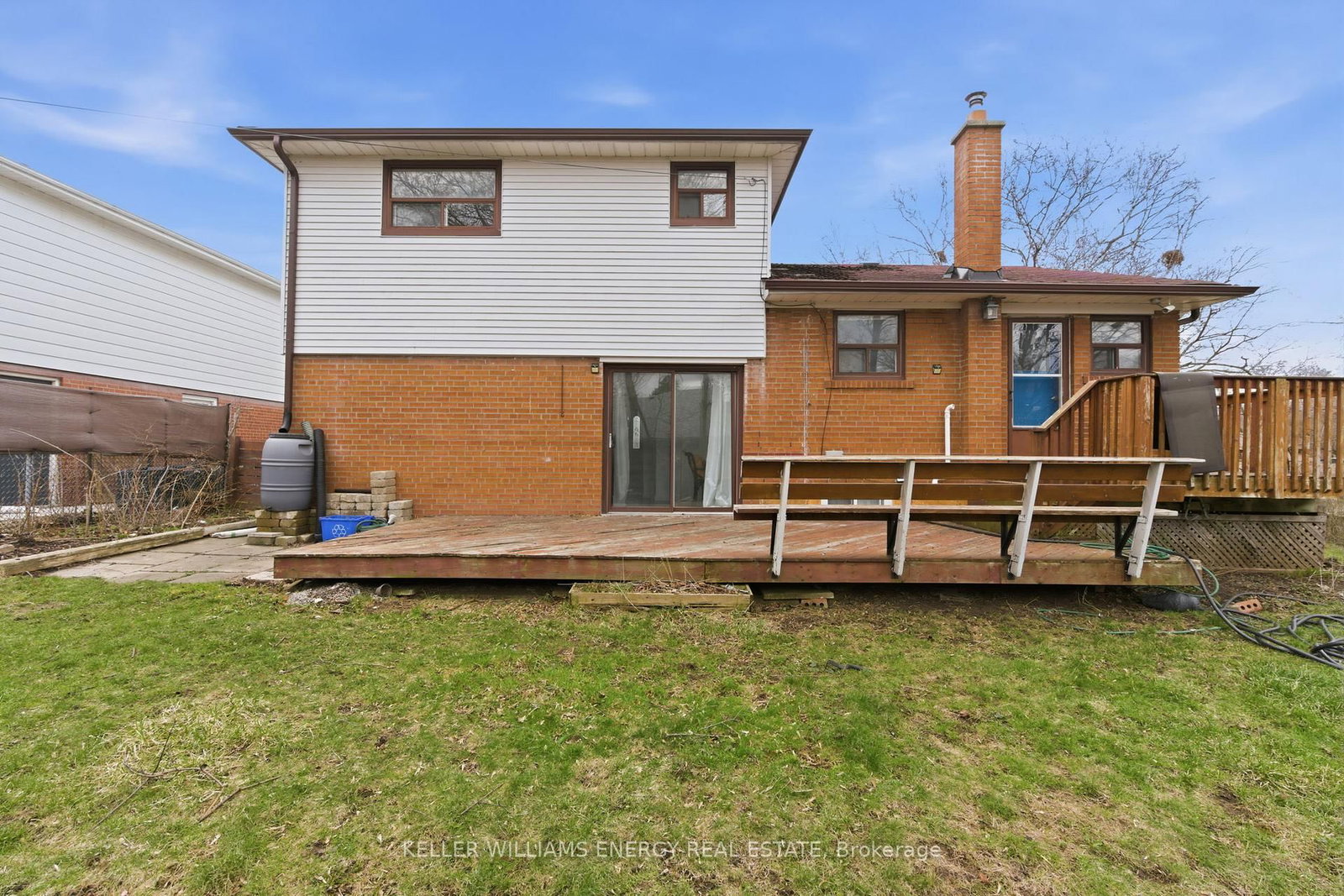 Detached House for sale at 20 Ravenview Drive, Toronto, Ontario, M1E 3M1 - West Hill - MLS: E12996162