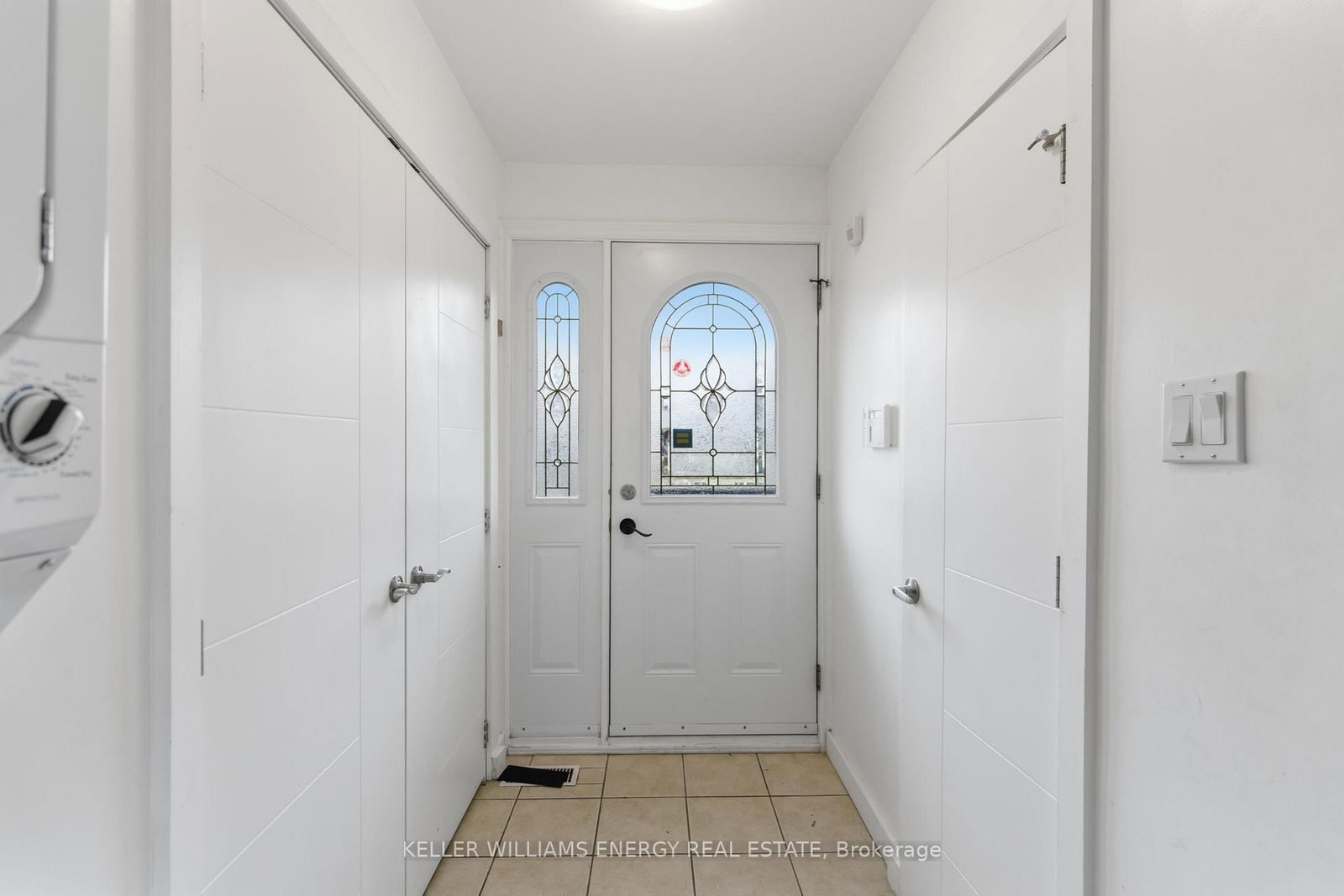 Detached House for sale at 20 Ravenview Drive, Toronto, Ontario, M1E 3M1 - West Hill - MLS: E12996162