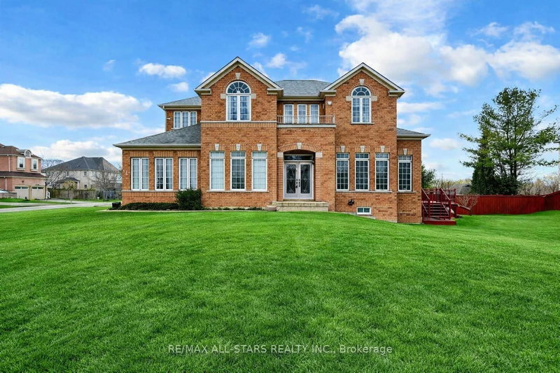 75 Gloria Cres, Whitby, L1P 1V3 | Image 2