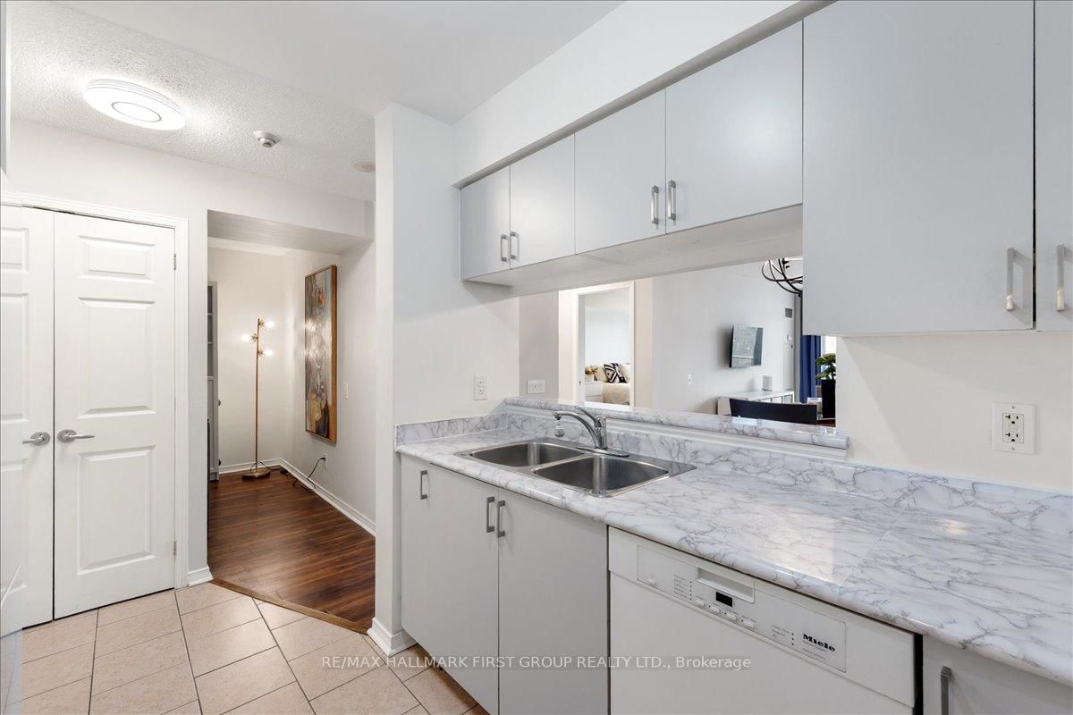 1200 The Esplanade N Road, Unit 320 - Photo 5