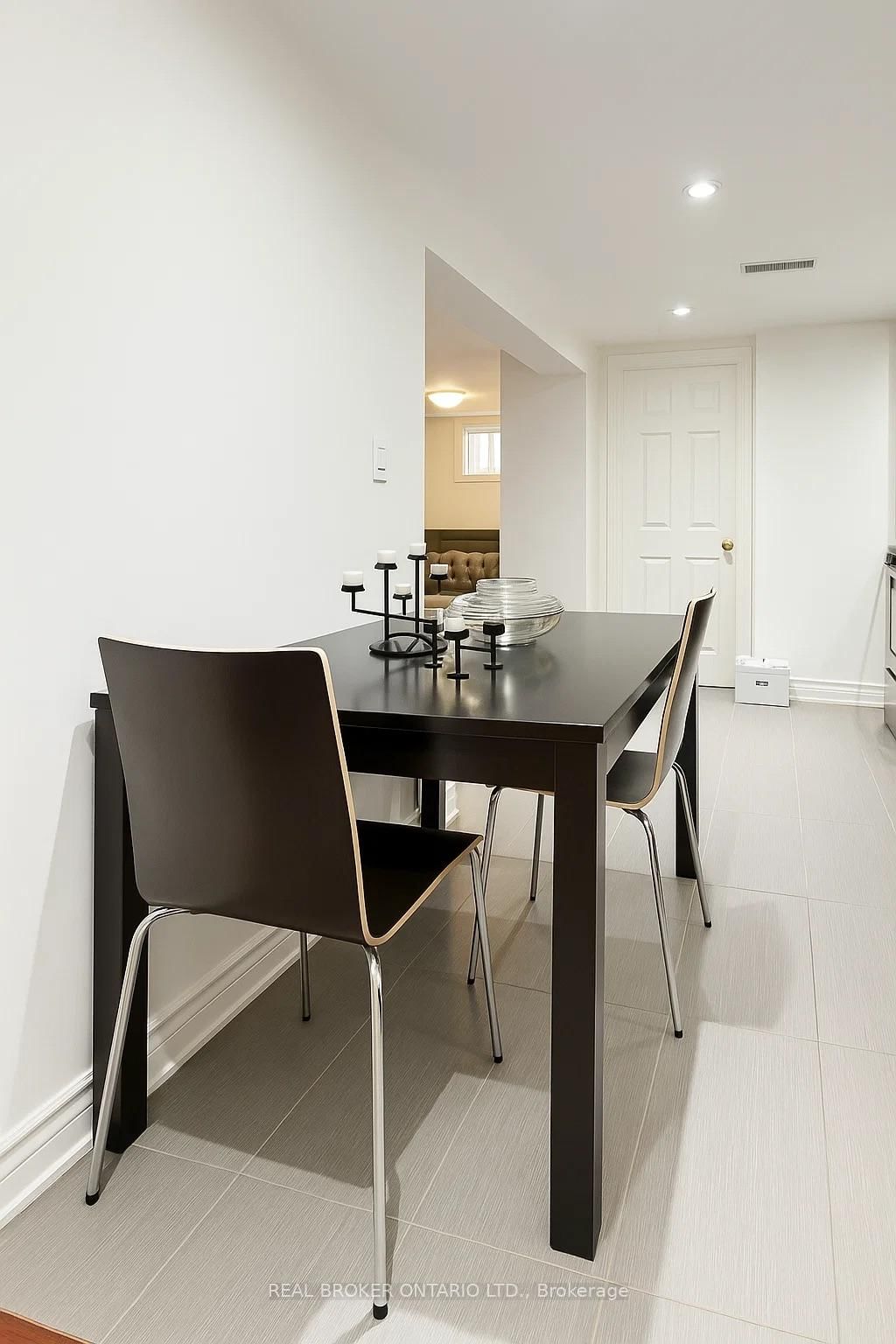 95 Porchester Drive - Photo 10