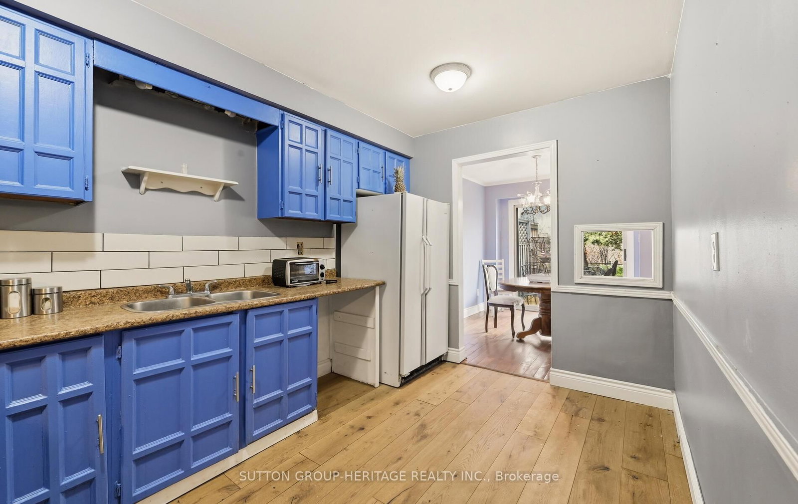 1778 Bronte Square - Photo 12