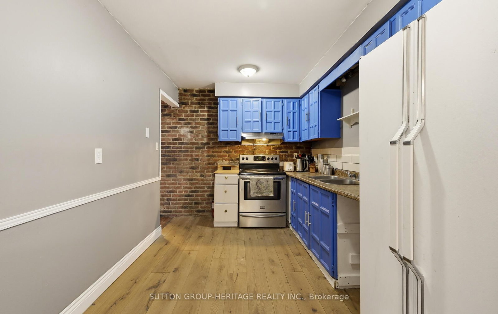 1778 Bronte Square - Photo 13