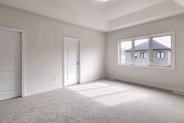 1296 Klondike Drive W