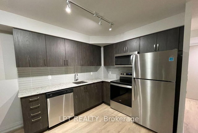 730 - 20 Meadowglen Place