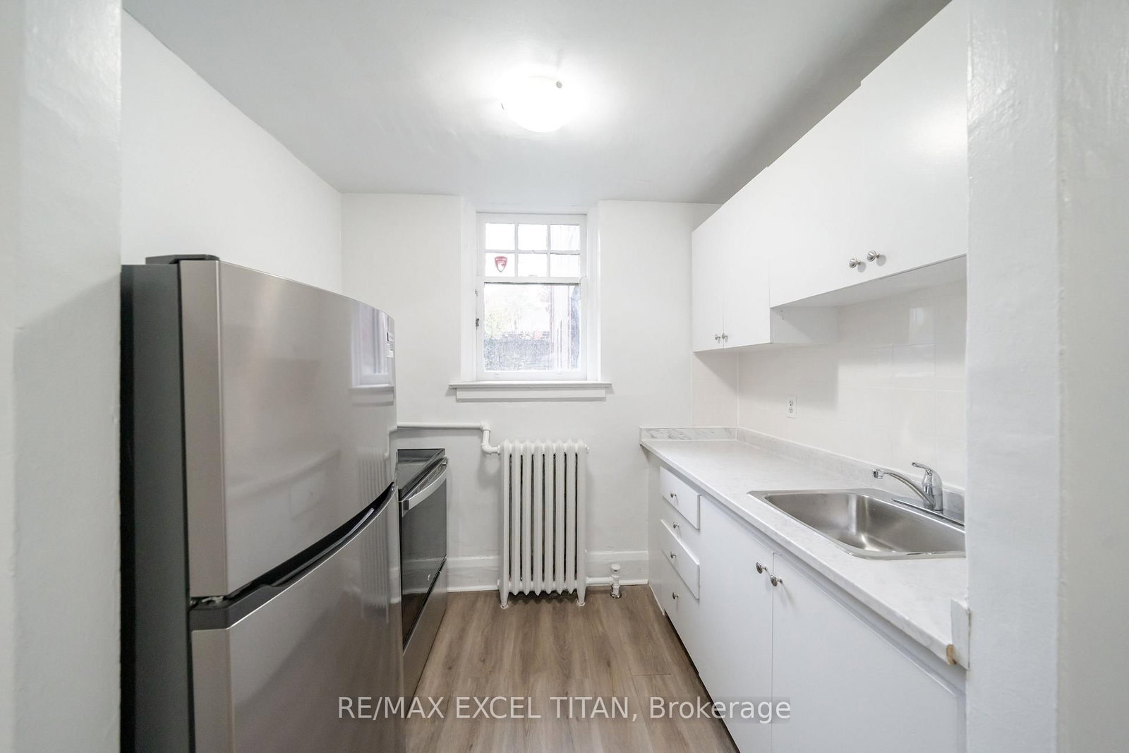 8 Kingston Road, Unit 51 - Photo 4