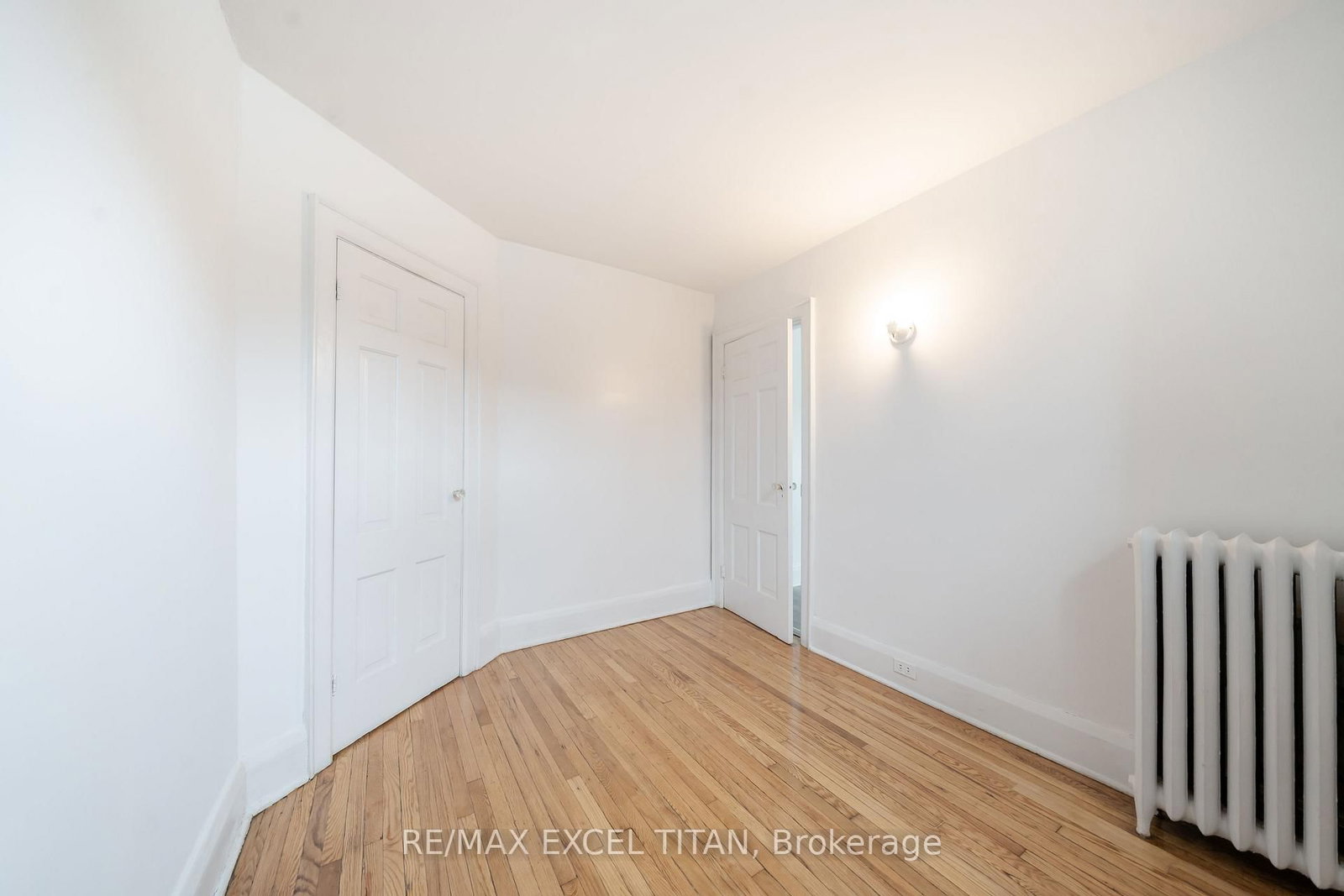 12 Kingston Road, Unit 65 - Photo 4